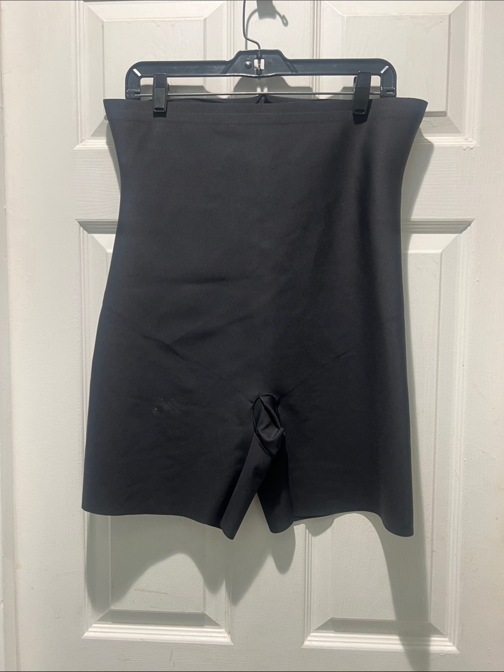 SKIMS Core Sculpt High Waisted Short in Onyx NWOT